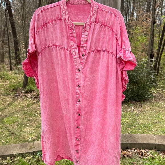 Dresses & Skirts - Washed Pink Button-Down Short Sleeve Dress Shirt
